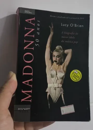 Livro Madonna 50 anos - Lucy O'Brien