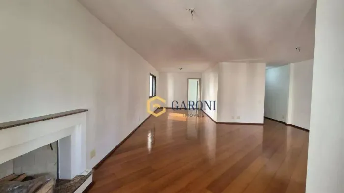 Venda ou locação de Apartamento com 204m² 4 suítes e 4 vagas de garagem + depósito Higienó