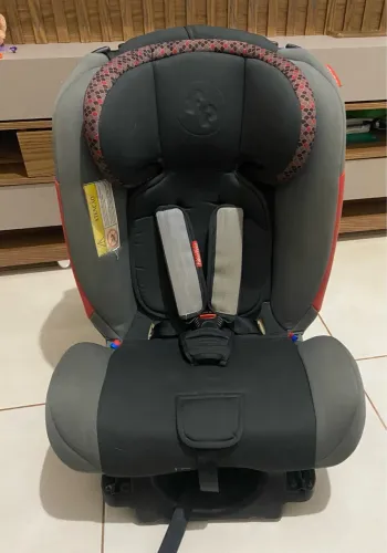 Cadeirinha de carro Fisher Price ISOFIX 