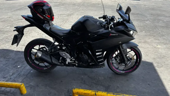Yamaha R3
