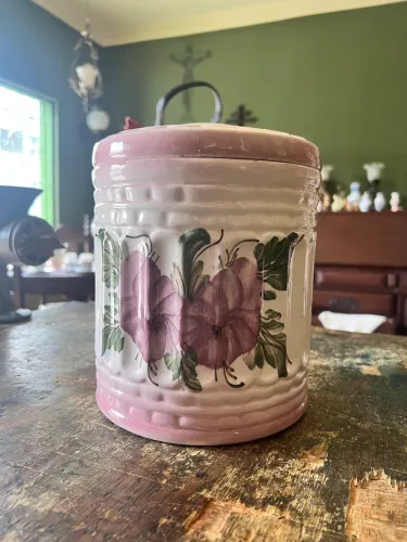 Biscoiteira em porcelana