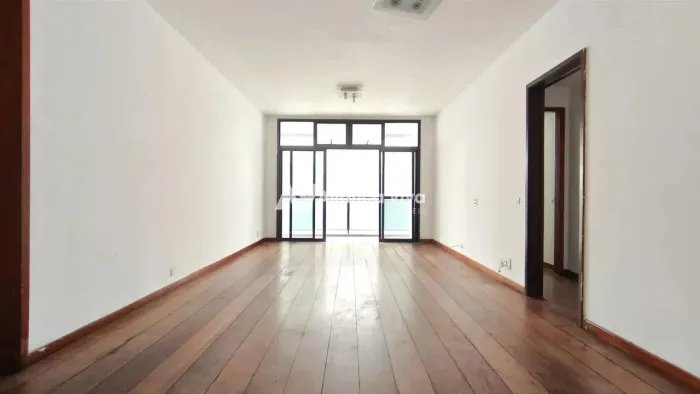 Jardim Botânico | Apartamento 3 quartos, sendo 1 suite