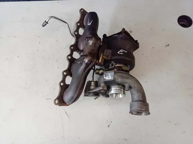 Turbina Esquerda Cayenne 4.8 Biturbo 2011 3058