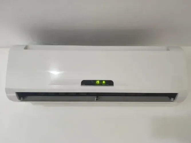 Ar Condicionado 9000 BTUs Electrolux