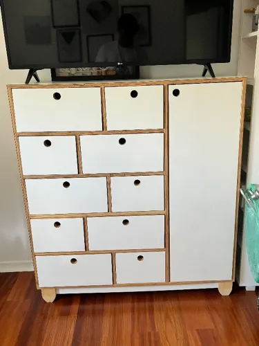 Cômoda com nichos - Compensado Naval