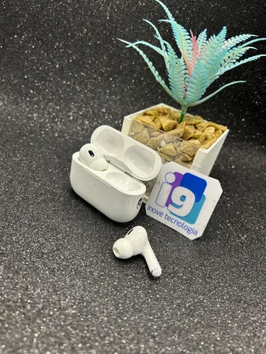 AirPods Pro 2 (USB-C)   Cancelamento de ruído  A3047  Seminovo, com garantia loja física 
