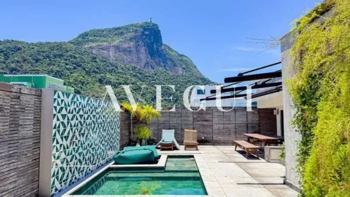 Apartamento : / Residencial / Lagoa