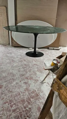 Fabricamos mesa saarinen tulipa + tampo oval 1.60x0.90 verde guatemala 