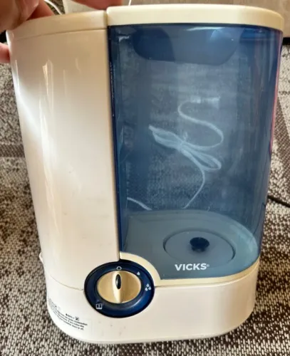 Umidificador de Ar Vicks - Nevoa Aquecida - V750
