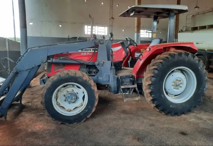 Trator massey ferguson 4275 4x4
