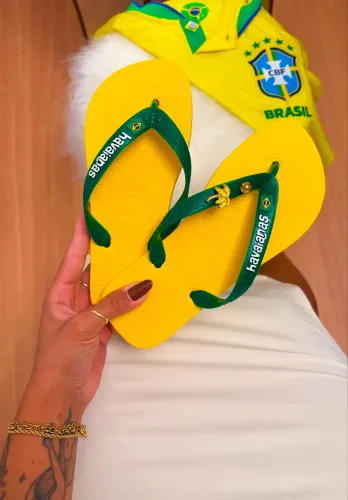 Havaianas/chinelos copa Brasil ?