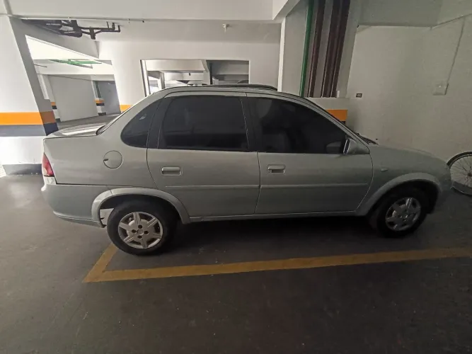 Chevrolet Classic Life/ls 1.0 VHC Flexp. 4P 2012