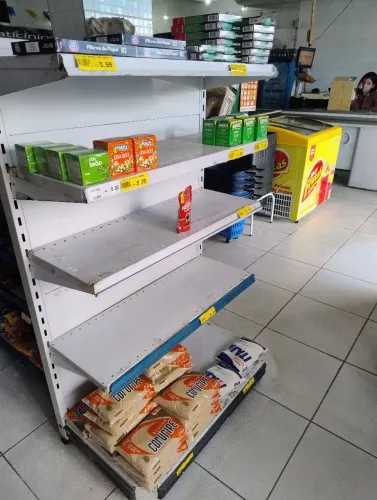 Gôndolas para lojas