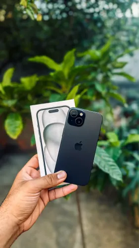 iPhone 15 | 128GB