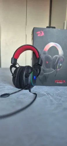 Headset Zeus X