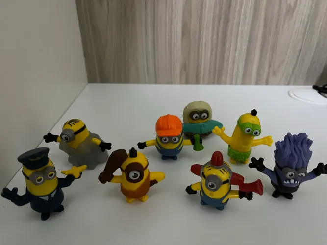 Bonecos Minions