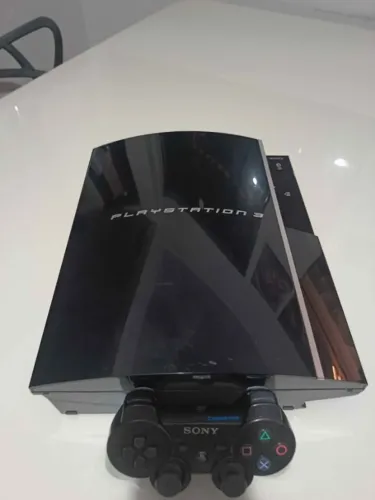 Playstation 3 com vários jogos no HD