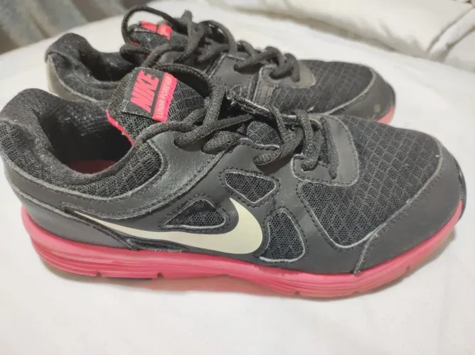 Tênis Nike femino