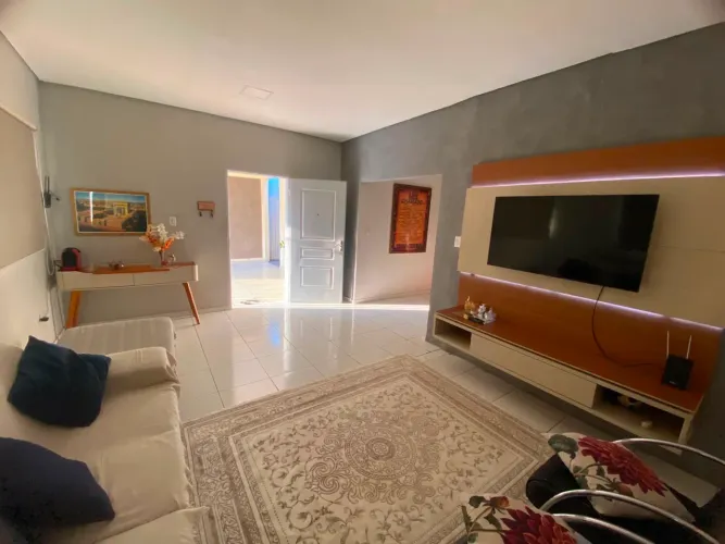 Casa no Cristo Rei
