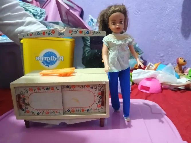 Móvel Antigo Original Susi Estrela penteadeira e a boneca Susy estrela anos 70 e 80