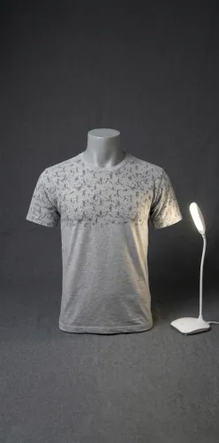 Camiseta Básica - Cinza