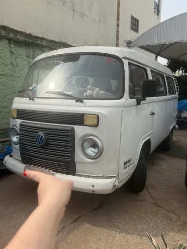 Volkswagen Kombi Standard 1.4 MI Total Flex 8V 2010