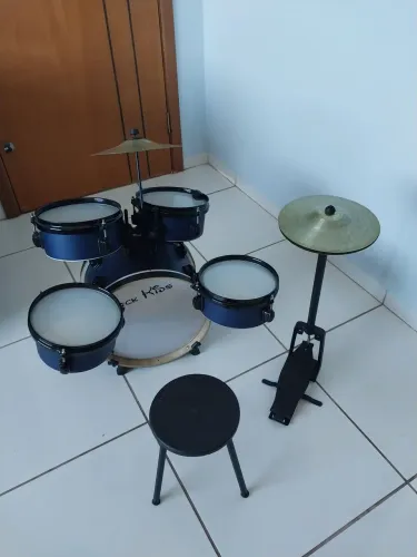 Bateria infantil em Dracena Sp