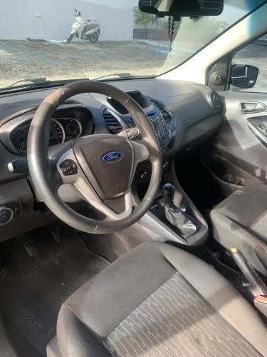 Ford KA+ Sedan 1.5 SEL 16V Flex 4P 2015