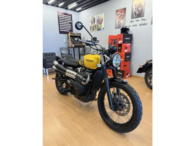 Triumph Scrambler 900cc 2024