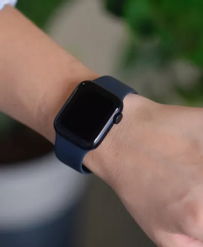Apple Watch SE 2 44mm - Lacrado