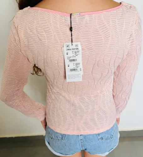 Blusa lança perfume - nova 
