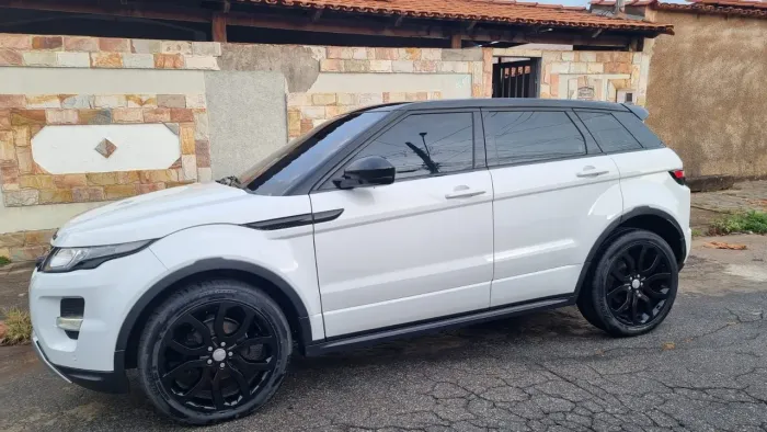 Land Rover Range Rover Evoque Dynamic 2.0 AUT 5P 2015