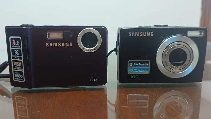 Kit 2 Câmeras Digitais Samsung (L100 + L83T) Y2K + Acessórios e Caixa Original