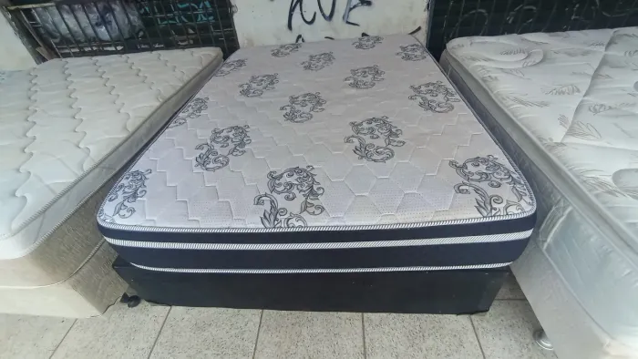 Cama box casal Ortobom molas ensacandas bambú