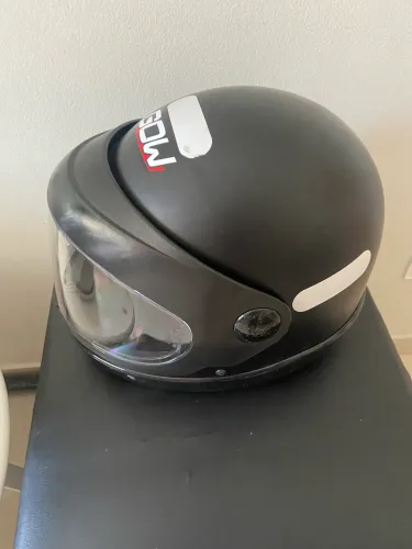 Capacete Gow novo nunca usado 