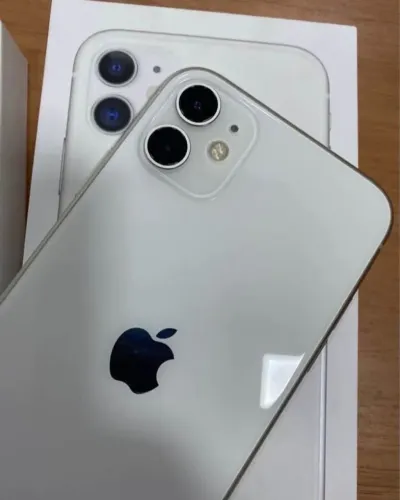 iPhone 11