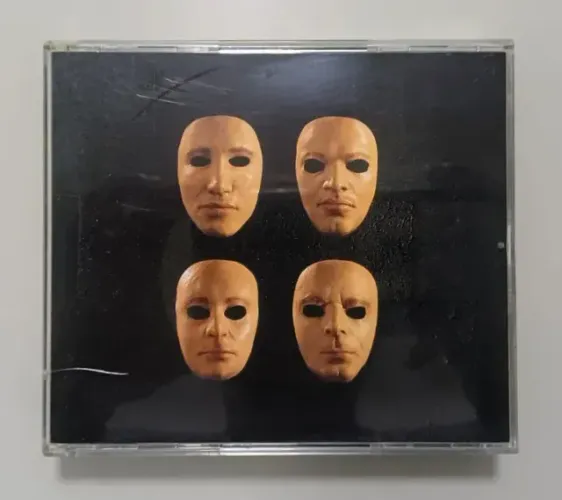 CD Duplo Pink Floyd - Is There Anybody Out There? (importado)