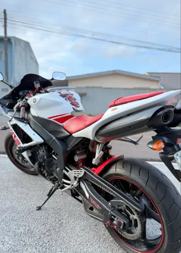 Yamaha R1 1000cc - 2008 20.000 km Estado Impecável