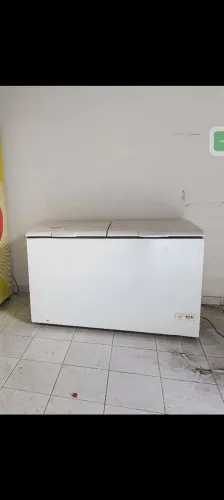 Vendo freezers danificados