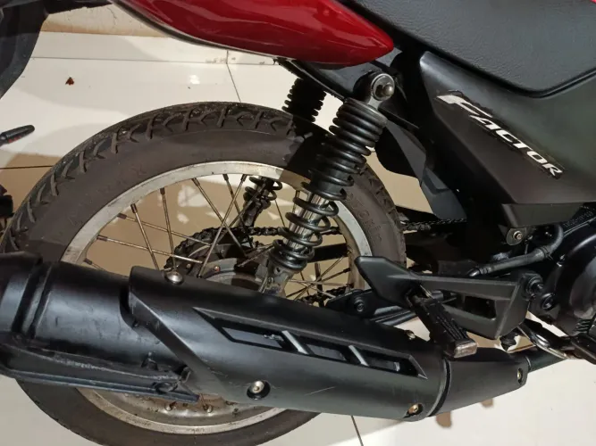 Factor 125 ano 2009 partida elétrica 