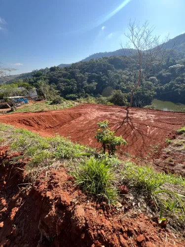 Terreno em condomínio Areal-RJ