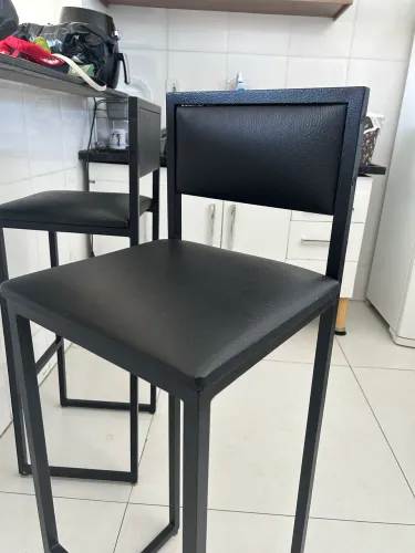 Banquetas americanas preta de metal