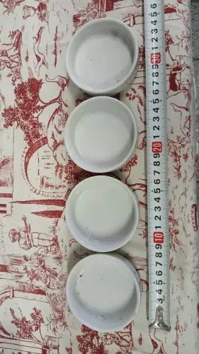 Kit 4 Molheiras / Ramequins de Porcelana Branca 7,5 cm - Serve Molhos R$5 cada