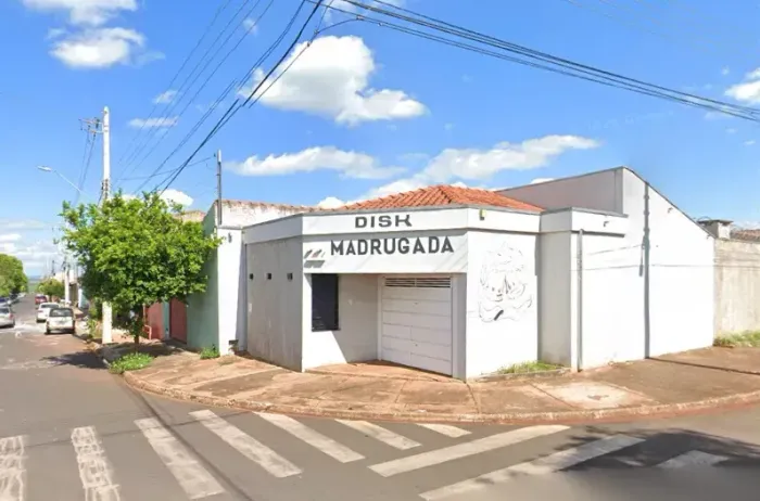 Casa térrea para venda possui 53 m², com 2 quartos no bairro Jardim Orlando Chesini Ometto