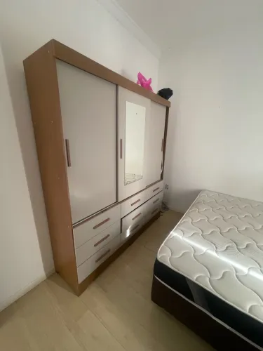 VENDO GUARDA ROUPA E CAMA NOVO