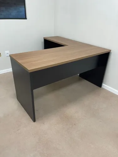 MESA DE ESCRITORIO BRAGA - LOJA IKONMIXOFFICE