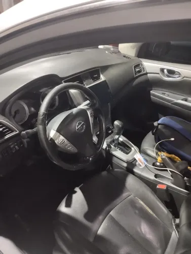 Nissan Sentra SL 2.0/ 2.0 Flex Fuel 16V Aut. 2014