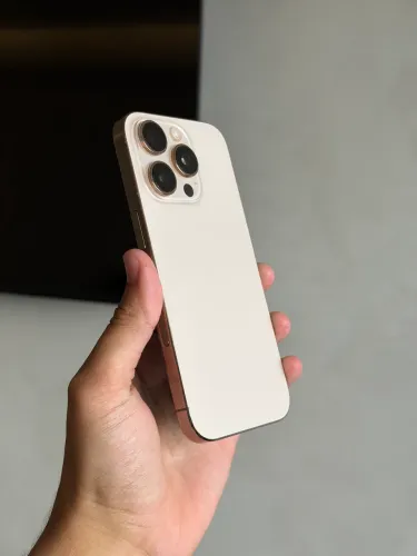 iPhone 16 Pro 128gb Desert Seminovo