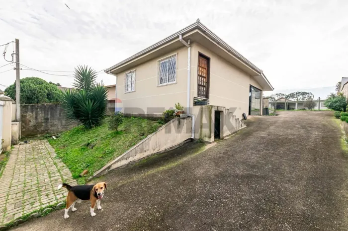 Terreno no Novo Mundo ZR3 com casa não Averbada
