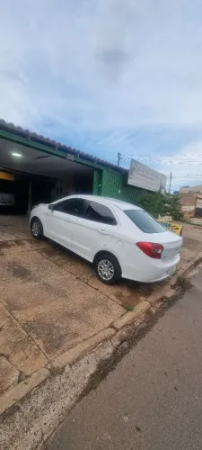 Ford KA+ Sedan 1.5 16V Flex 4P 2015